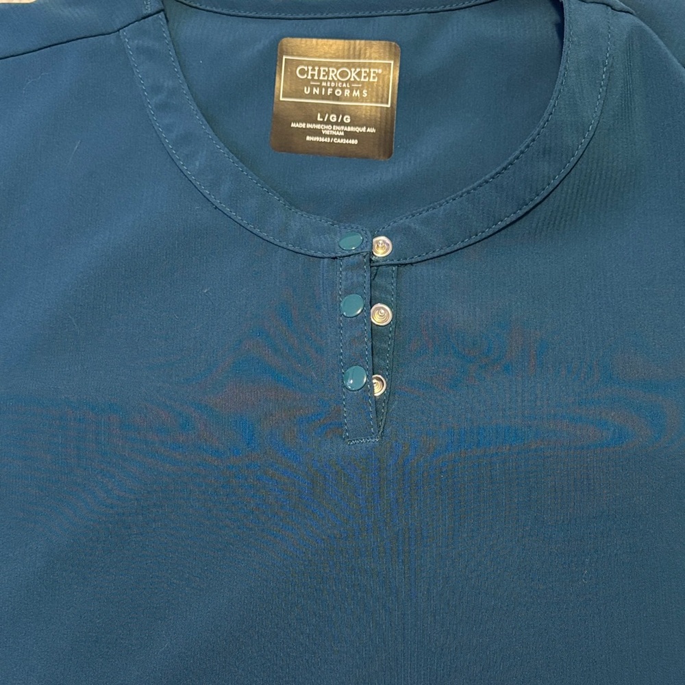 Cherokee Caribbean blue scrub top